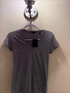 ATM Anthony Thomas Melillo Heather Gray V-Neck Short Sleeve Tee